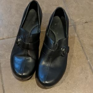 Dansko shoe
